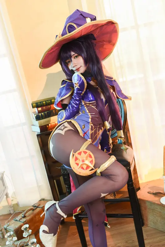 Mona - PoppaChan